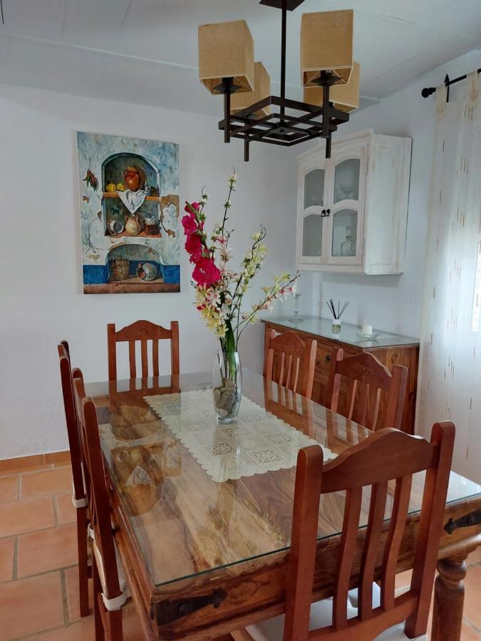 Villa El Estanque Holiday Cottage & Bungalow Аркос де ла Фронтера Экстерьер фото